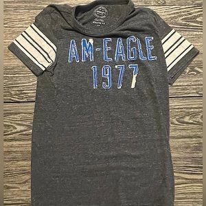 american eagle t-shirt 🩶